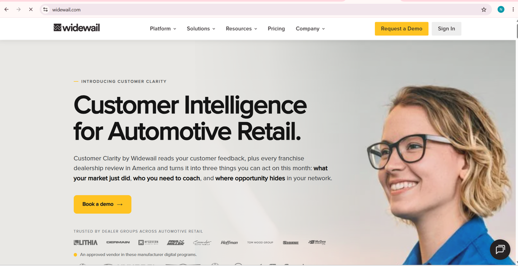 Widewail review monitoring dashboard with the AI response composer open